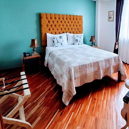 Casa Joaquin Boutique Hotel Quito Bagian luar foto